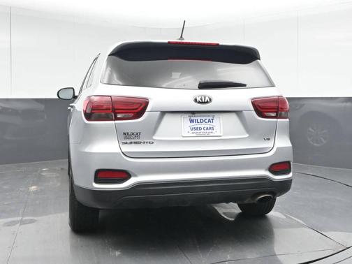 2020 Kia Sorento EX V6