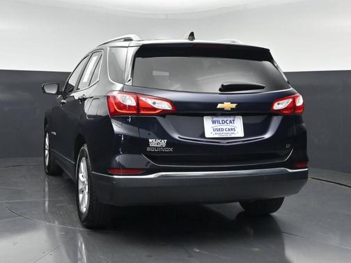 Blue 2021 Chevrolet Equinox 1LT