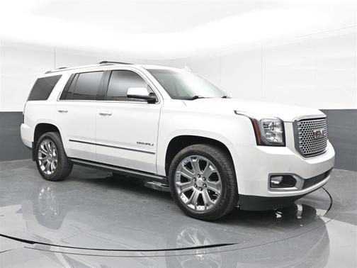White 2017 GMC Yukon Denali