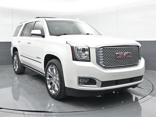 White 2017 GMC Yukon Denali
