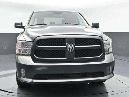 2018 RAM 1500 ST