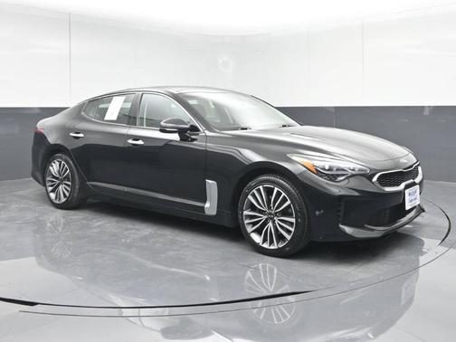 2019 Kia Stinger Premium Collection