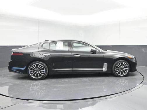 2019 Kia Stinger Premium Collection