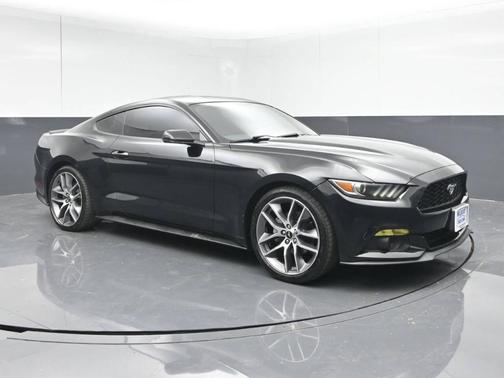 2015 Ford Mustang EcoBoost Premium