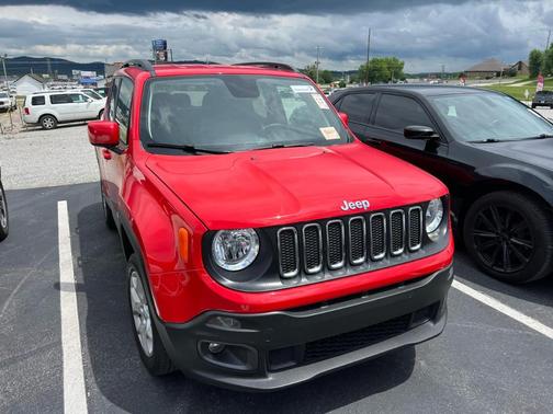 Red 2018 Jeep Renegade Latitude