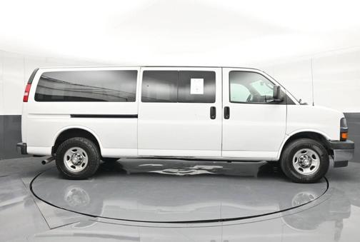 2019 Chevrolet Express 3500 LT