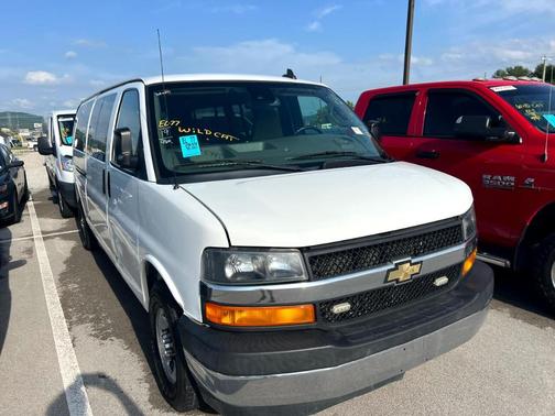 2019 Chevrolet Express 3500 LT