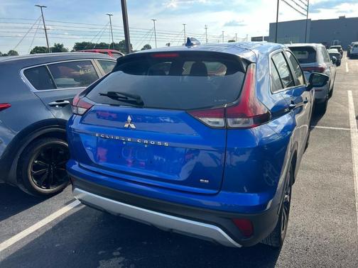 Blue 2022 Mitsubishi Eclipse Cross SE