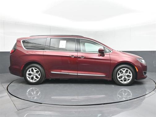 Maroon 2017 Chrysler Pacifica Touring-L