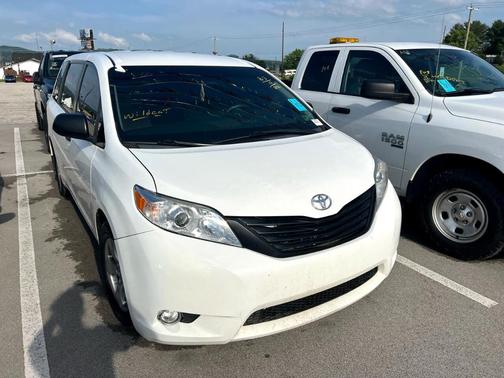 2017 Toyota Sienna L