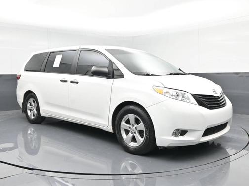 2017 Toyota Sienna L