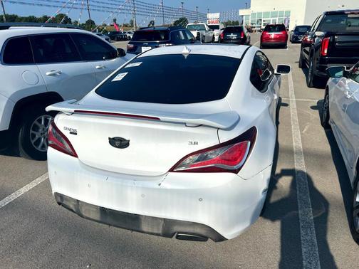 2015 Hyundai Genesis Coupe 3.8 Ultimate