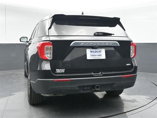 2020 Ford Explorer Base