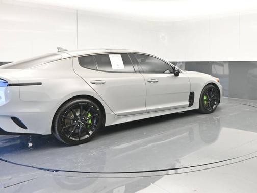 2023 Kia Stinger GT2