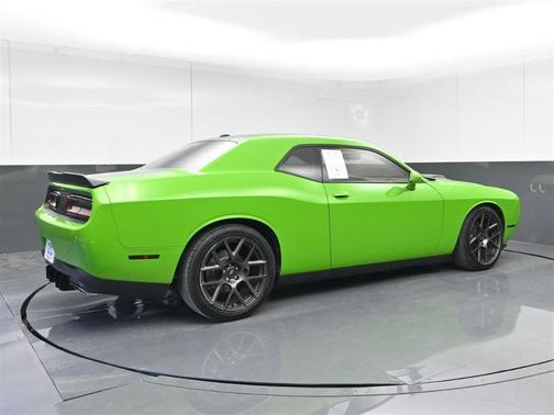2017 Dodge Challenger R/T Plus