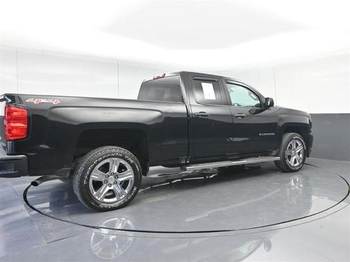 2016 Chevrolet Silverado 1500 Custom