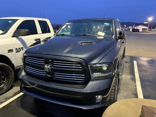 2015 RAM 1500 Sport