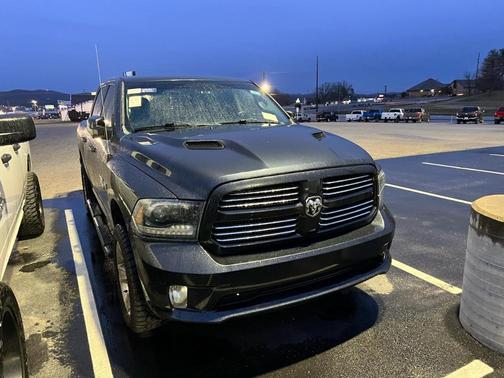 2015 RAM 1500 Sport