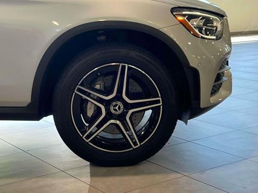 2022 Mercedes-Benz GLC 300 4MATIC