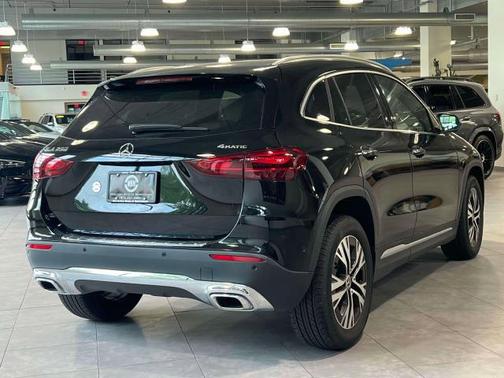 2025 Mercedes-Benz GLA 250 4MATIC