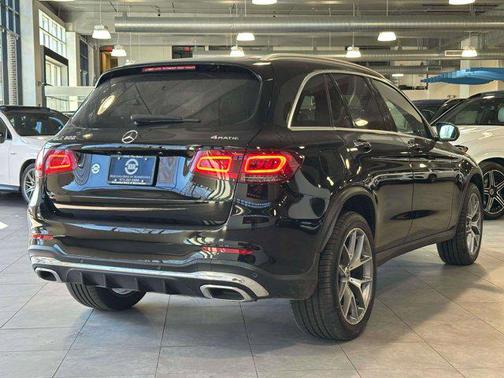 2022 Mercedes-Benz GLC 300 4MATIC