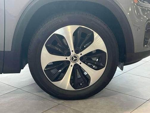 2024 Mercedes-Benz GLB 250 4MATIC
