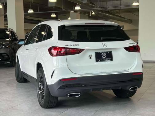 2025 Mercedes-Benz GLA 250 4MATIC