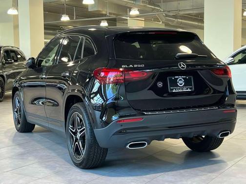2025 Mercedes-Benz GLA 250 4MATIC