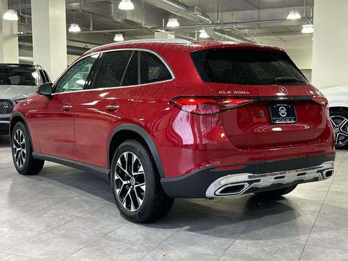 2025 Mercedes-Benz GLC 350e Base