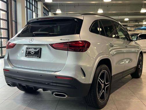 2025 Mercedes-Benz GLA 250 4MATIC
