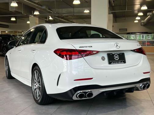 2024 Mercedes-Benz AMG C 43 4MATIC