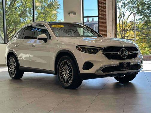 2025 Mercedes-Benz GLC 300 4MATIC
