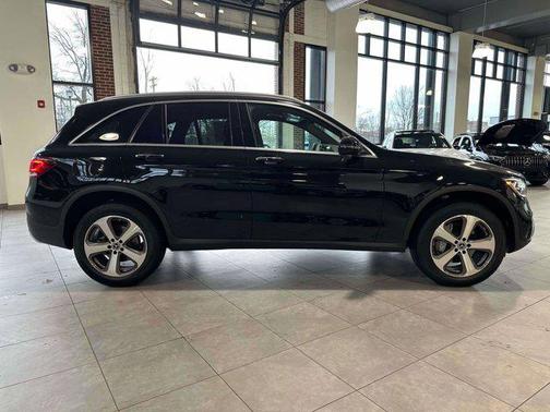 2022 Mercedes-Benz GLC 300 4MATIC