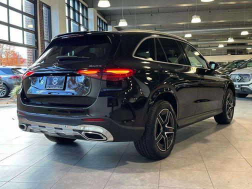 2023 Mercedes-Benz GLC 300 4MATIC