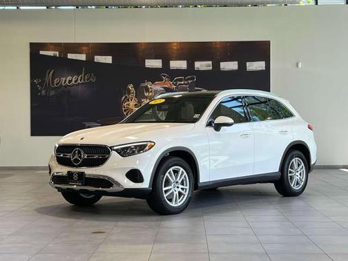 2025 Mercedes-Benz GLC 300 4MATIC