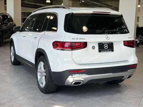2021 Mercedes-Benz GLB 250 4MATIC