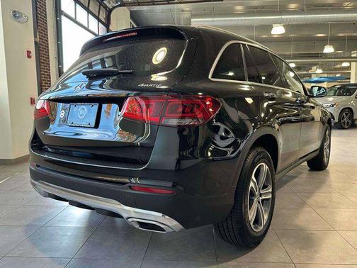 2022 Mercedes-Benz GLC 300 4MATIC