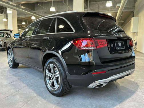 2022 Mercedes-Benz GLC 300 4MATIC