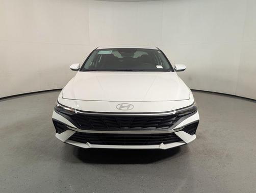 Serenity White 2026 Hyundai ELANTRA SE
