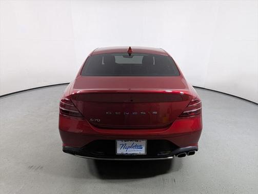 2023 Genesis G70 2.0T RWD