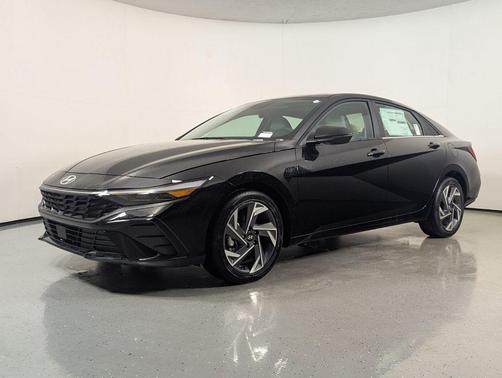 Abyss Black 2026 Hyundai ELANTRA Limited