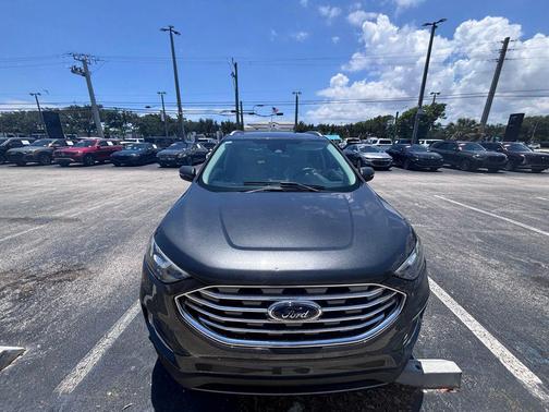 Magnetic Metallic 2020 Ford Edge Titanium