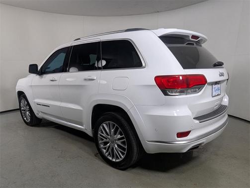 2018 Jeep Grand Cherokee Summit