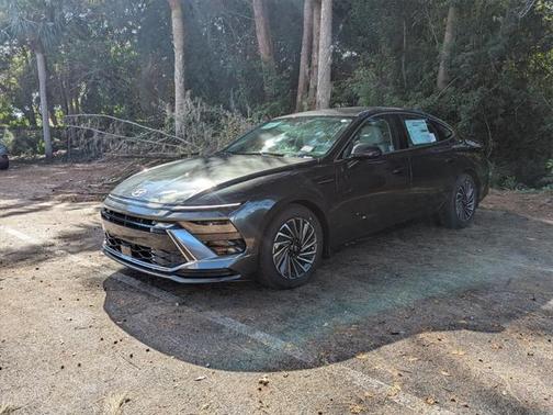 2024 Hyundai SONATA Hybrid SE