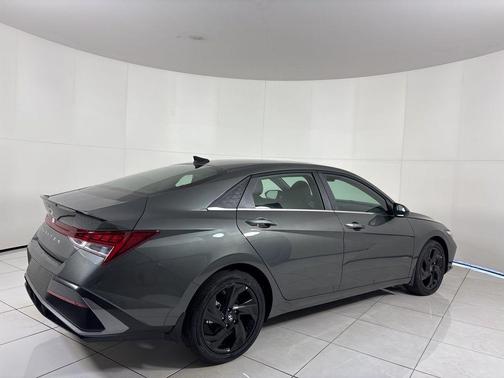 2026 Hyundai ELANTRA Sport