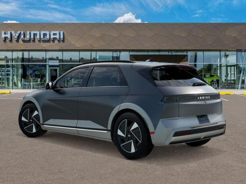 Ecotronic Gray Matte 2026 Hyundai IONIQ 5 Limited
