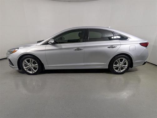 2019 Hyundai SONATA Limited
