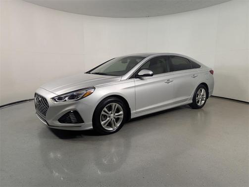2019 Hyundai SONATA Limited