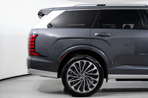 Ecotronic Gray Pearl 2027 Hyundai Palisade Hybrid Calligraphy