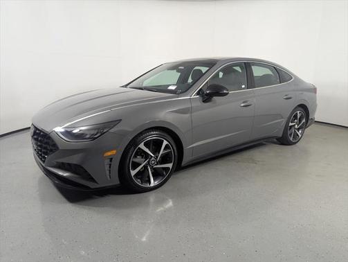 2023 Hyundai SONATA SEL Plus